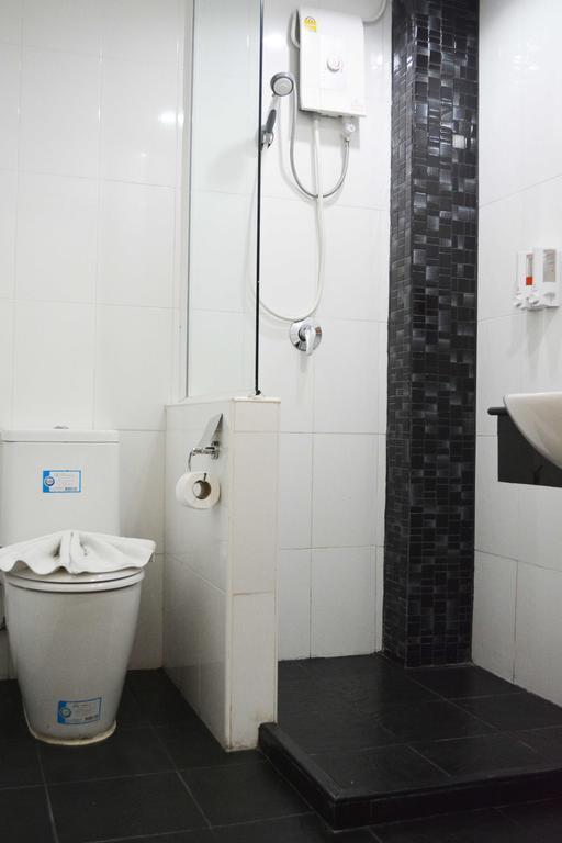 Angelina Guesthouse Patong Cameră foto